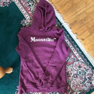 Maroon Moosejaw Hoodie Small